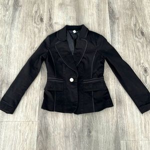 Sz. Small Black Blazer for Women. Used, great condition.